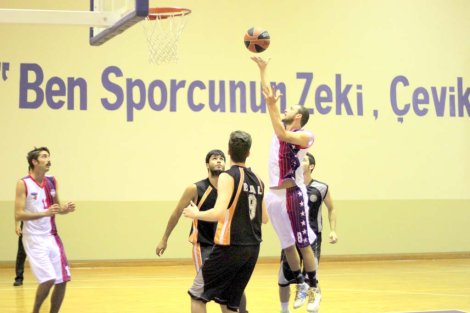 Aegean League Foto Galeri | 20-10-2015 INTERNATİONAL TEAM - CBÜ BROTHERHOOD | Galeri 12