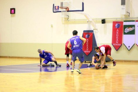 Aegean League Foto Galeri | 21-10-2015 SHARKS - AYTAŞ GIDA | Galeri 22