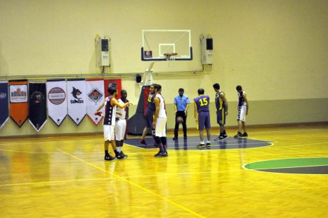 Aegean League Foto Galeri | 02-11-2015 BAŞER İNŞAAT - INTERNATİONAL TEAM | Galeri 22