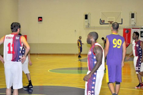 Aegean League Foto Galeri | 02-11-2015 BAŞER İNŞAAT - INTERNATİONAL TEAM | Galeri 18