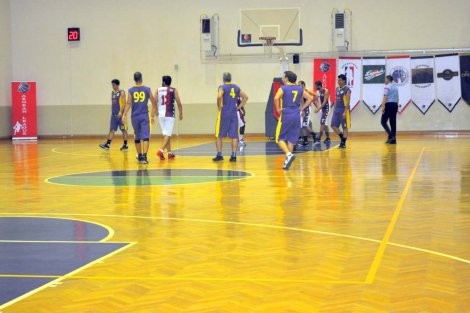 Aegean League Foto Galeri | 02-11-2015 BAŞER İNŞAAT - INTERNATİONAL TEAM | Galeri 12