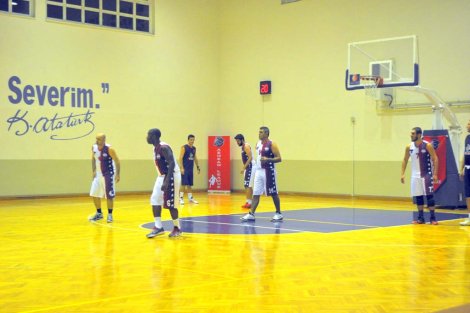 Aegean League Foto Galeri | 27-10-2015 INTERNATİONAL TEAM - SHARKS | Galeri 1