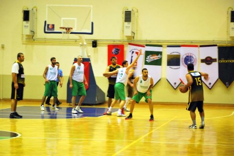 Aegean League Foto Galeri | 05-11-20015 MEMENOĞLU GIDA - OTTOMAN CAFE | Galeri 20