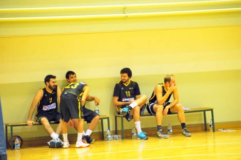 Aegean League Foto Galeri | 05-11-20015 MEMENOĞLU GIDA - OTTOMAN CAFE | Galeri 5