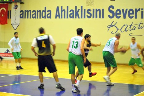 Aegean League Foto Galeri | 05-11-20015 MEMENOĞLU GIDA - OTTOMAN CAFE | Galeri 2