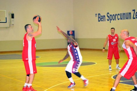 Aegean League Foto Galeri | 09-11-2015 AYBOY BOYA - INTERNATİONAL TEAM | Galeri 46