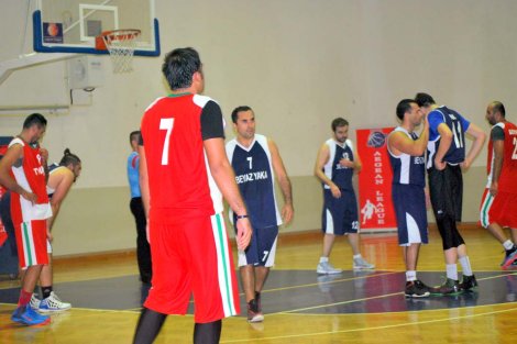 Aegean League Foto Galeri | 10-11-2015 TOLKAR KARŞIYAKA - BEYAZYAKA | Galeri 4