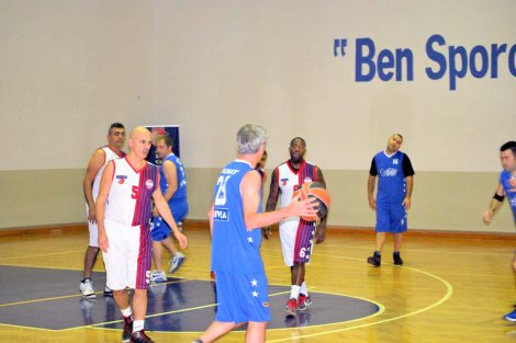 Aegean League Foto Galeri | 18-11-2015 AYTAŞ GIDA - INTERNATİONAL TEAM | Galeri 19