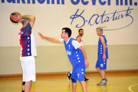 Aegean League Foto Galeri | 18-11-2015 AYTAŞ GIDA - INTERNATİONAL TEAM | Galeri 3