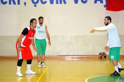 Aegean League Foto Galeri | 18-11-2015 TOLKAR KARŞIYAKA - MEMENOĞLU | Galeri 25