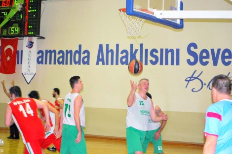 Aegean League Foto Galeri | 18-11-2015 TOLKAR KARŞIYAKA - MEMENOĞLU | Galeri 34