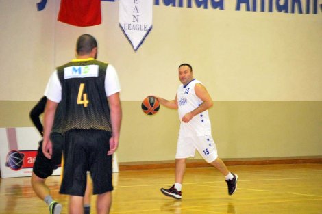 Aegean League Foto Galeri | 08-12-2015 AYTAŞ GIDA - OTTOMAN CAFE | Galeri 16