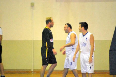 Aegean League Foto Galeri | 08-12-2015 AYTAŞ GIDA - OTTOMAN CAFE | Galeri 18