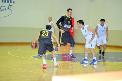 Aegean League Foto Galeri | 08-12-2015 AYTAŞ GIDA - OTTOMAN CAFE | Galeri 22