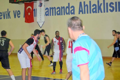 Aegean League Foto Galeri | 27-12-2015 INTERNATİONAL TEAM - CBÜ BROTHERHOOD | Galeri 26