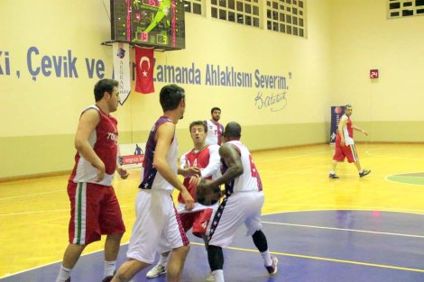 Aegean League Foto Galeri | 22-03-2016 TOLKAR KARŞIYAKA - INTERNATİONAL TEAM | Galeri 2