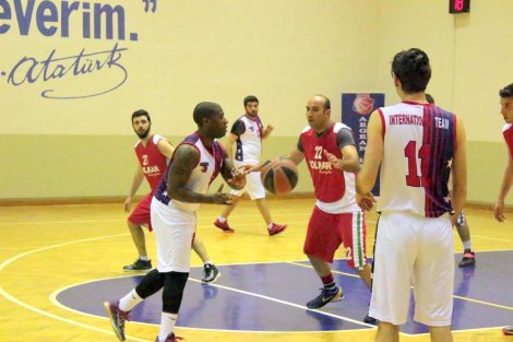 Aegean League Foto Galeri | 22-03-2016 TOLKAR KARŞIYAKA - INTERNATİONAL TEAM | Galeri 5