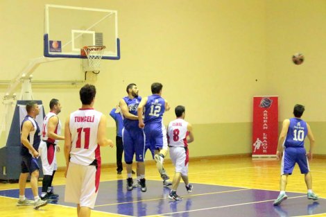 Aegean League Foto Galeri | 28-03-2016 ANADOLU EFES - VESTEL | Galeri 13