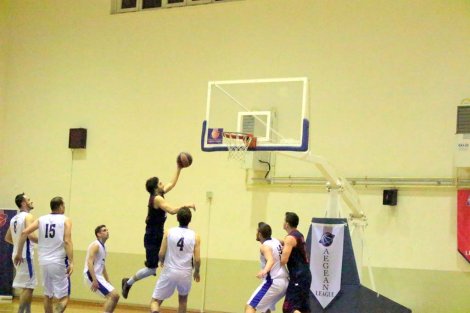 Aegean League Foto Galeri | 04-04-2016 SHARKS - MUBA İNŞAAT | Galeri 45