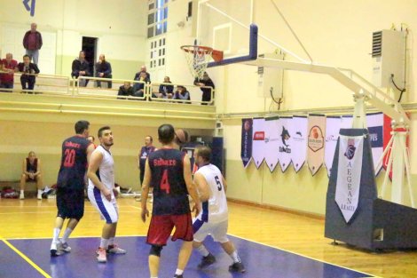 Aegean League Foto Galeri | 04-04-2016 SHARKS - MUBA İNŞAAT | Galeri 41