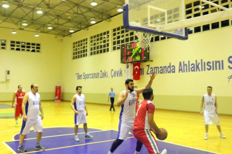 Aegean League Foto Galeri | 21-04-2016 ANADOLU EFES - TOLKAR KARŞIYAKA | Galeri 3