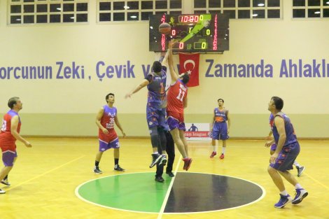 Aegean League Foto Galeri | 05-05-2016 AGC YAZILIM - HALİS HELVA