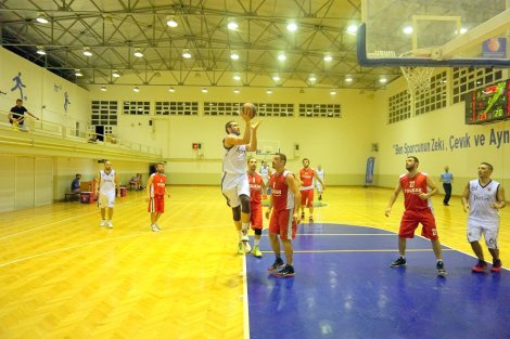 Aegean League Foto Galeri | 21-06-2016 TOLKAR KARŞIYAKA - PETLİM PİRATES | Galeri 24
