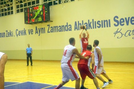 Aegean League Foto Galeri | 12-07-2016 TOLKAR KARŞIYAKA - AYBOY BOYA | Galeri 5