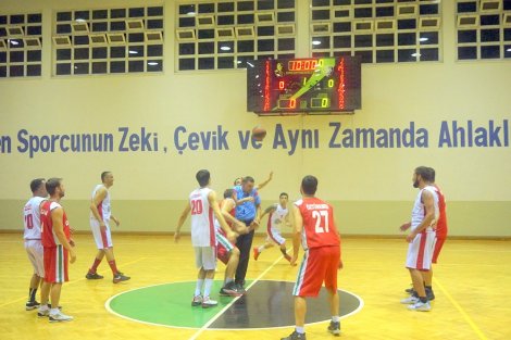 Aegean League Foto Galeri | 12-07-2016 TOLKAR KARŞIYAKA - AYBOY BOYA | Galeri 13