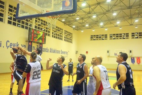 Aegean League Foto Galeri | 03-08-2016 PETLİM PİRATES - ATÖLYE TAT | Galeri 12