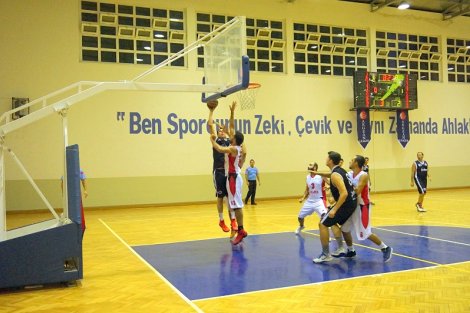 Aegean League Foto Galeri | 31-08-2016 VESTEL - PETLİM PİRATES | Galeri 21