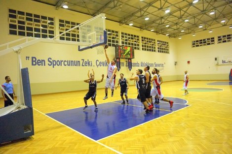 Aegean League Foto Galeri | YARI FİNAL 1. MAÇ 06-09-2016 VESTEL - PETLİM PİRATES | Galeri 7