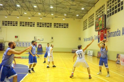 Aegean League Foto Galeri | 20-10-2016 İZMİR BAROSU - TPI COMPOSİTES | Galeri 13