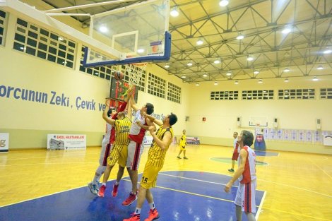 Aegean League Foto Galeri | 31-10-2016 TÜRK TUBORG - SHARKS | Galeri 18