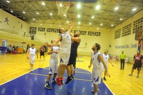 Aegean League Foto Galeri | 09-11-2016 BAŞER İNŞAAT - EKOL HASTANESİ | Galeri 21