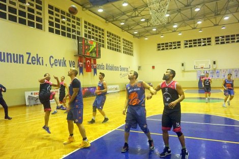 Aegean League Foto Galeri | 17-11-2016 SUTOPRAK - HALİS HELVA | Galeri 1