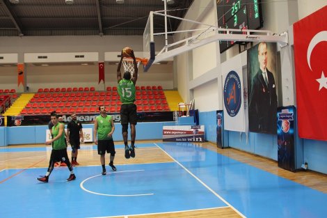 Aegean League Foto Galeri | 08-02-2017 MUHTEŞEM AJANS - MURATPAŞA GENÇLİK | Galeri 8