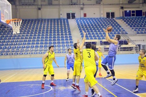 Aegean League Foto Galeri | 13-03-2017 TÜRK TUBORG - İZMİR BAROSU B TAKIMI | Galeri 14