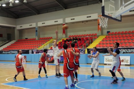 Aegean League Foto Galeri | 15-03-2017 MURATPAŞA GENÇLİK - YAPIKREDİ | Galeri 10
