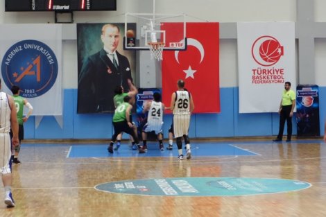 Aegean League Foto Galeri | 15-03-2017 MUHTEŞEM AJANS - CRYSTAL BASKETBOL | Galeri 15