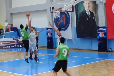 Aegean League Foto Galeri | 15-03-2017 MUHTEŞEM AJANS - CRYSTAL BASKETBOL | Galeri 25