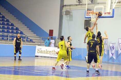 Aegean League Foto Galeri | 20-03-2017 TÜRK TUBORG - WHİRLPOOL | Galeri 4