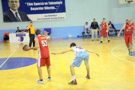 Aegean League Foto Galeri | 11-04-2017 İMBAT MADENCİLİK - AYBOY BOYA | Galeri 37