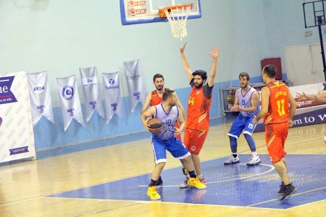 Aegean League Foto Galeri | 13-04-2017 İZMİR BAROSU A TAKIMI - KAFES BALLERS | Galeri 25