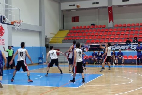 Aegean League Foto Galeri | 12-04-2017 ANTALYA GAZOZU - CRYSTAL BASKETBOL | Galeri 13