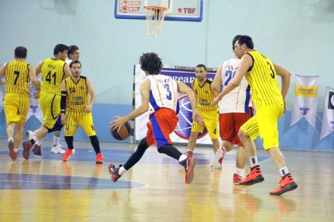 Aegean League Foto Galeri | 20-04-2017 EFES YELKEN - TÜRK TUBORG | Galeri 7