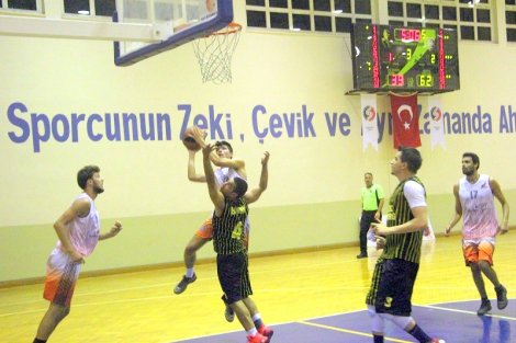 Aegean League Foto Galeri | 31-07-2018 TÜRK TUBORG - SA TWİNS | Galeri 17