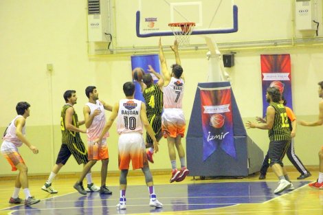 Aegean League Foto Galeri | 06-09-2017 SA TWİNS - TÜRK TUBORG | Galeri 11