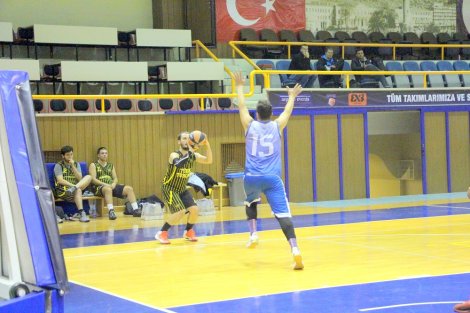 Aegean League Foto Galeri | 06-11-2017 İZMİR BAROSU - TÜRK TUBORG | Galeri 4