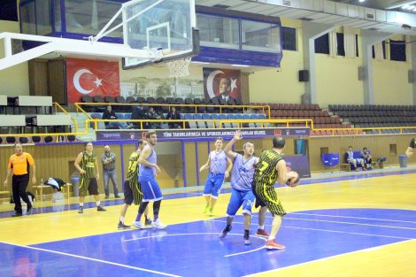 Aegean League Foto Galeri | 06-11-2017 İZMİR BAROSU - TÜRK TUBORG | Galeri 8